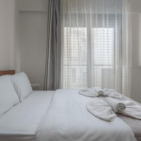 Kolomvou New Building Flat Apartman Szaloniki Kültér fotó