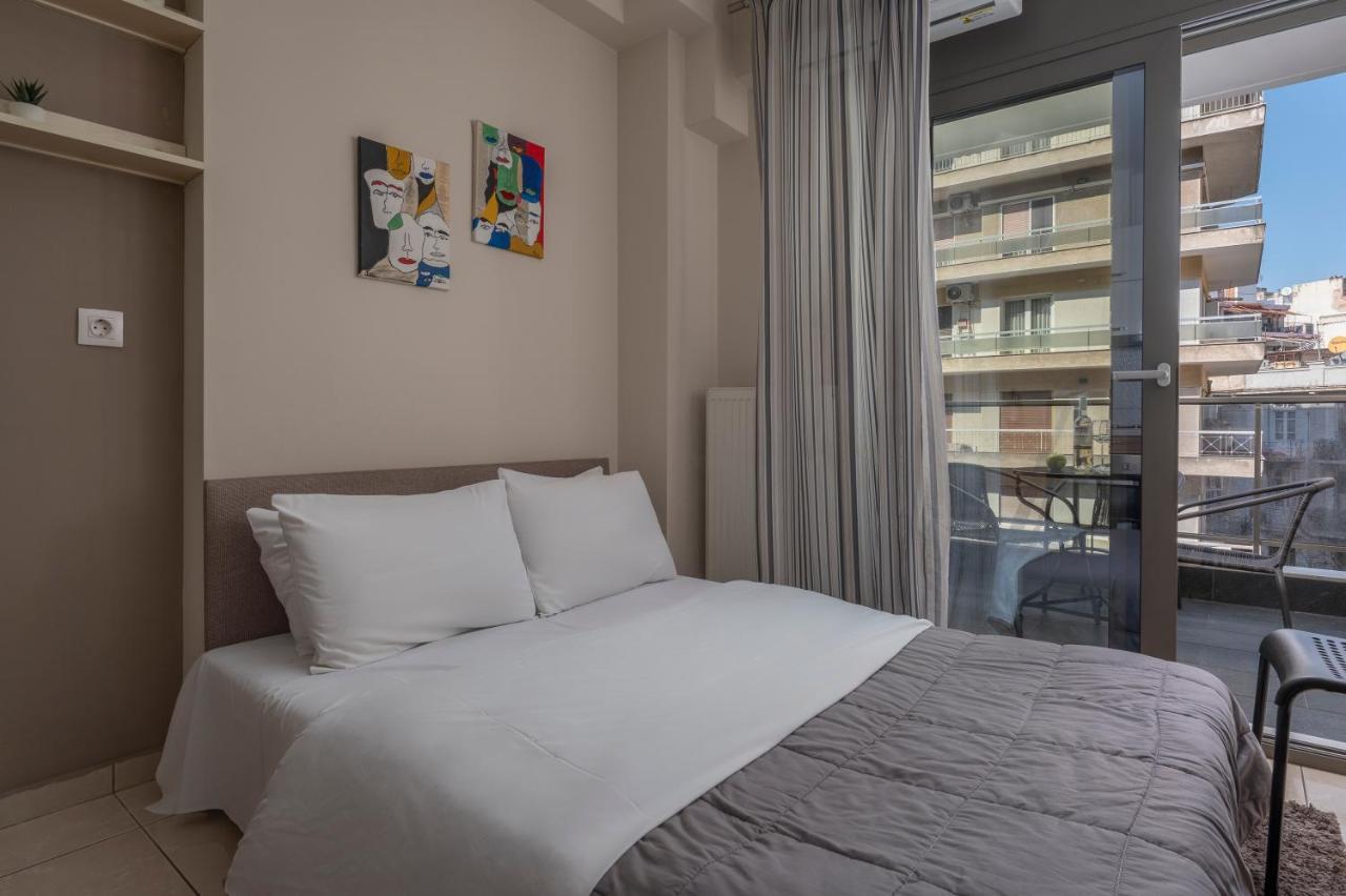 Kolomvou New Building Flat Apartman Szaloniki Kültér fotó